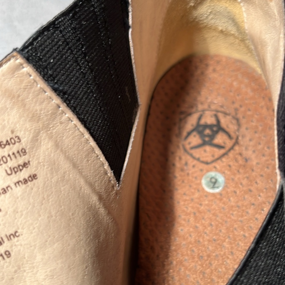 Really Beautiful Black Ariat Spats Style Ankle Boots - Size 9 - Picture 7 of 10